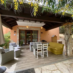 Ferienhaus Residenza I Ginepri, Domus De Maria
